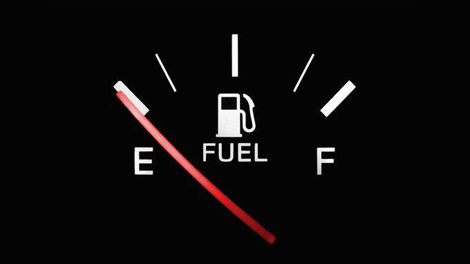 Carburante sporco, chi paga il risarcimento per i danni al motore?