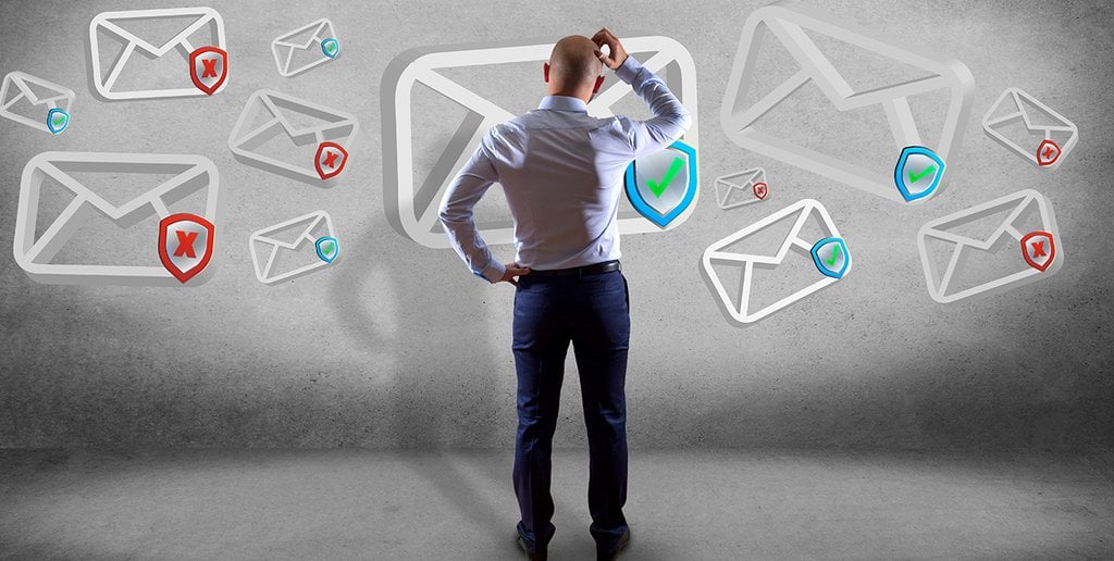 Come trovare PEC aziendali e creare liste pronte all'invio. Guida in 5 passaggi (senza errori legali)