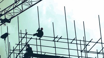 Un lavoratore italiano “costa” il 28% in meno di uno francese