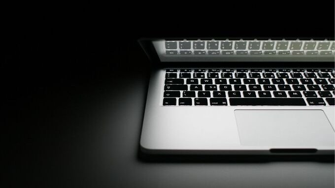 Apple, un malware invisibile ha infettato 30mila Mac: come difendersi