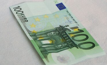 Bonus pensioni 100 euro in Campania. Ecco come funziona e a chi spetta