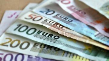 Rendimento del 31,11% annuo e protezione fino al -50% su big cap americane