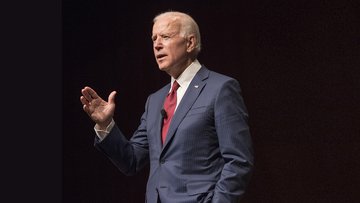 Il conflitto fra governo statale e federale sull'immigrazione: il Texas sfida Biden