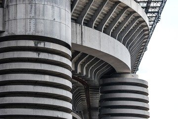 San Siro di Inter e Milan. Firmato rogito. Ma ora c'è lo spettro di turbativa d'asta