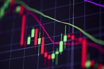 Azioni Amazon crollano dopo l'annuncio del maxi investimento in AI. Cosa sta spaventando davvero Wall Street