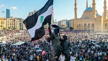 Beirut, ondata di proteste e ministri dimissionari: cosa sta succedendo