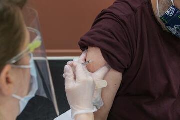 L'obbligo vaccinale si avvicina? Quando potrebbe essere introdotto dal governo Draghi