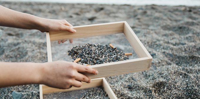 Si può fumare in spiaggia? Dove e cosa si rischia