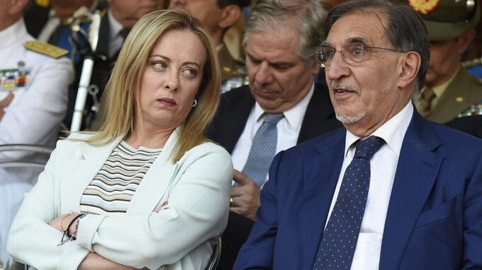 Non solo BCE, anche il risparmio degli italiani molla i BTP di Meloni 