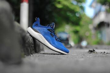 Le sneaker della Lidl alla prova dello “squalo”