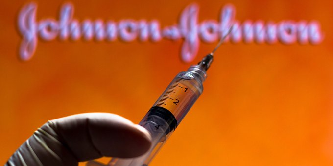 Vaccino Johnson & Johnson sospeso negli USA: cosa è successo? 
