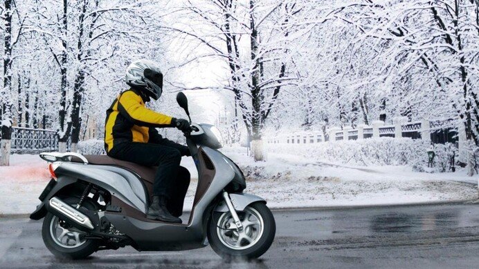 Pneumatici invernali M+S per moto e scooter: cosa bisogna sapere