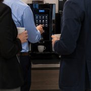 Licenziato perché fa troppe pause al bar. La Cassazione fissa il limite da non superare