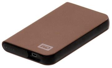 Compra un hard disk nuovo, ma ci trova 800 GB di dati che valgono centinaia di euro