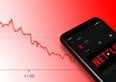Azioni Netflix affondano post utili. Quelle tasse del Brasile che mandano nel pallone il titolo