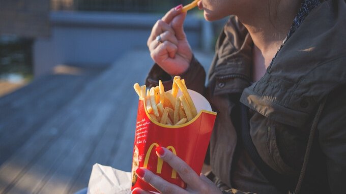 McDonald's non è più la più grande catena di ristoranti al mondo, ecco chi l'ha superata
