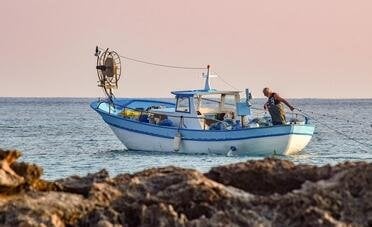 Contributi fino a 35.000 per rilanciare la pesca, ecco a chi spetta e come si richiede