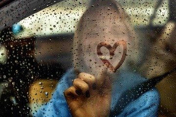 L'assicurazione auto diventa sostenibile e protegge tutta la famiglia