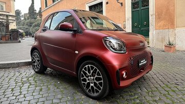 smart EQ fortwo racingred: una nuova serie speciale