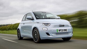 Auto elettriche e ibride: Stellantis al primo posto nelle vendite