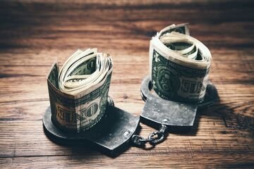 Evasione fiscale, ecco come gli USA non collaborano con l'Italia