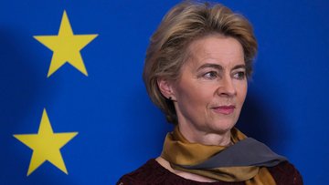 La risposta UE ai dazi USA sarà forte, parola di von der Leyen
