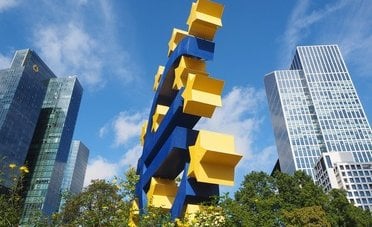 L'inflazione dell'eurozona sale al 3,8%, un consigliere BCE non esclude un rialzo a ottobre. I rendimenti sovrani tornano a salire