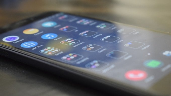 Se hai un telefono di questa marca devi sostituirlo entro luglio 2025