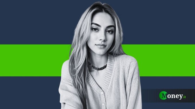 Questa modella guadagna 10mila euro al mese. Ma non esiste davvero