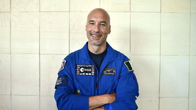 Quanto guadagna Luca Parmitano? Biografia e stipendio dell'astronauta dell'Artemis III