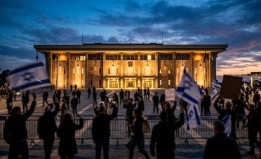 Dopo Netanyahu, il vuoto? L'incubo che divide Israele