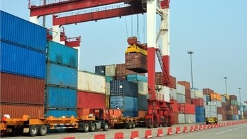 Azioni d'Amico, 1 miliardo sulla flotta mentre Hormuz cambia le rotte. Fin dove può salire il titolo?