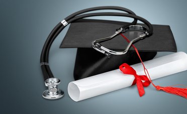 Riscatto della laurea, i forfettari possono avere detrazioni e deduzioni?