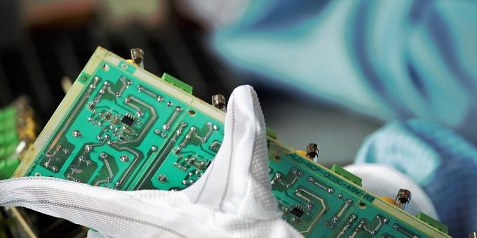 Azioni STMicroelectronics: puntiamo su un ritorno a 30 euro