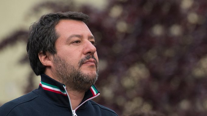 No vax, Salvini lancia l'appello a Draghi: «Guidi la pacificazione. L'emergenza non è il fascismo»