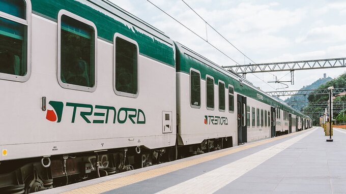Trenord cerca nuovi capitreno con diploma o laurea. Requisiti, scadenza e come candidarsi