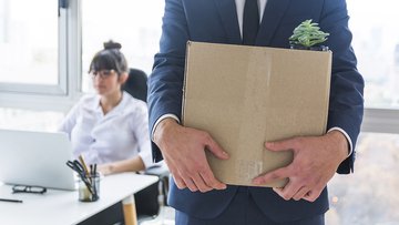 Disoccupato da 20 anni, la ragione è sconvolgente. «Ecco quanto merito di stipendio» 