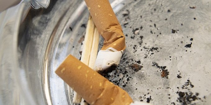 Quanto guadagna chi smette di fumare (e quanto costa farlo)