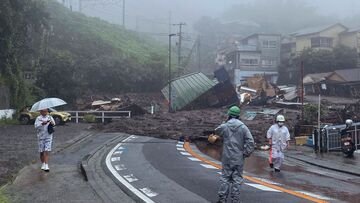 Giappone, frana di fango spazza la città di Atami: 20 dispersi
