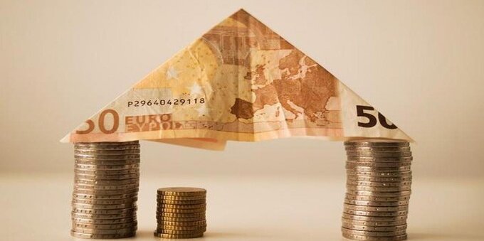 L'Italia è il Paese dei bonus: soldi a pioggia per evitare le riforme strutturali