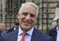 Azioni UniCredit volano, Orcel pronto (di nuovo) a comprare una banca italiana?