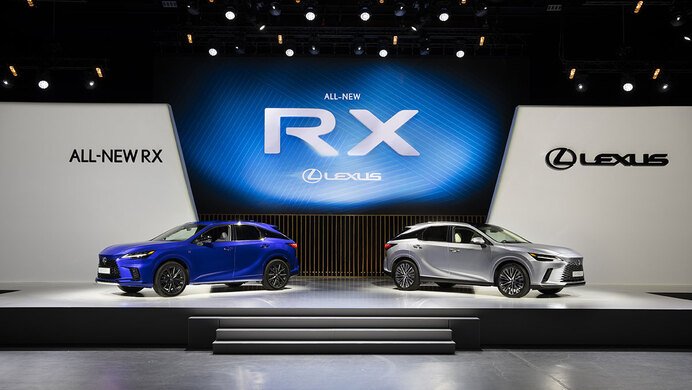 Lexus RX: il SUV di quinta generazione con motorizzazioni ibride 