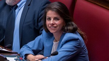 Auriemma (M5s): “Riarmo favore a Germania e Usa, sabato in piazza per dire no a ReArm Eu”