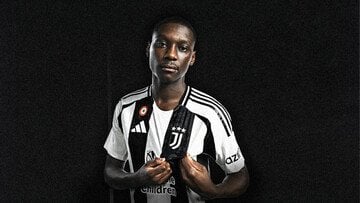Chi è e quanto guadagna Kolo Muani, il nuovo centravanti della Juventus