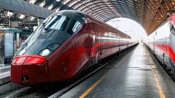 Inaugurato il treno più veloce al mondo. Ecco di quanto supera i Frecciarossa italiani