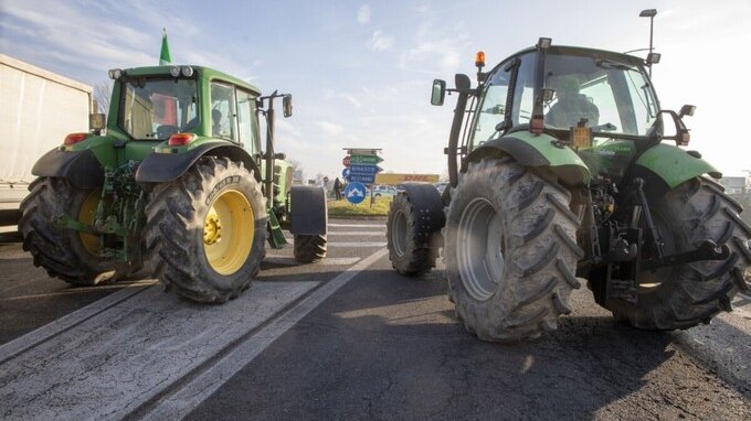 Proteste degli agricoltori: perché ci stanno prendendo tutti in giro