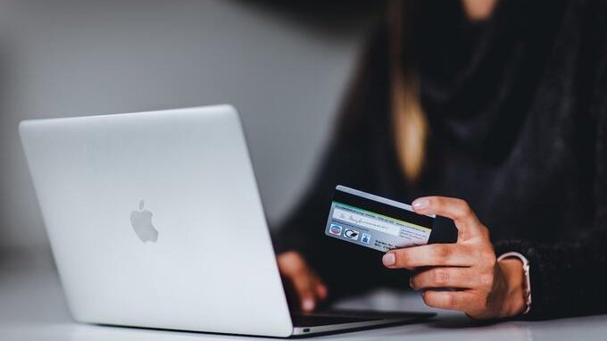 Attenzione alla carta di credito salvata su Chrome: ecco cosa sta succedendo