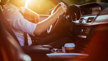 Noleggiare un'auto: le soluzioni Arval nell'era della transizione ecologica