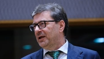 Pensioni, Giorgetti conferma le nuove regole per chi ha iniziato a lavorare prima del 1996