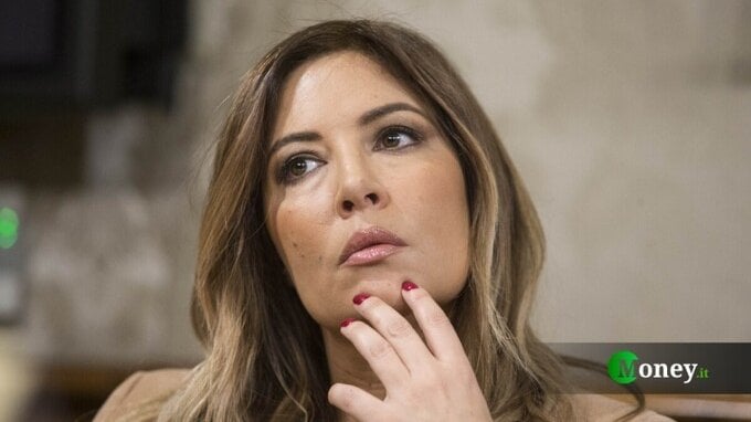 Quanto guadagna Selvaggia Lucarelli? Stipendio e patrimonio dell'opinionista TV